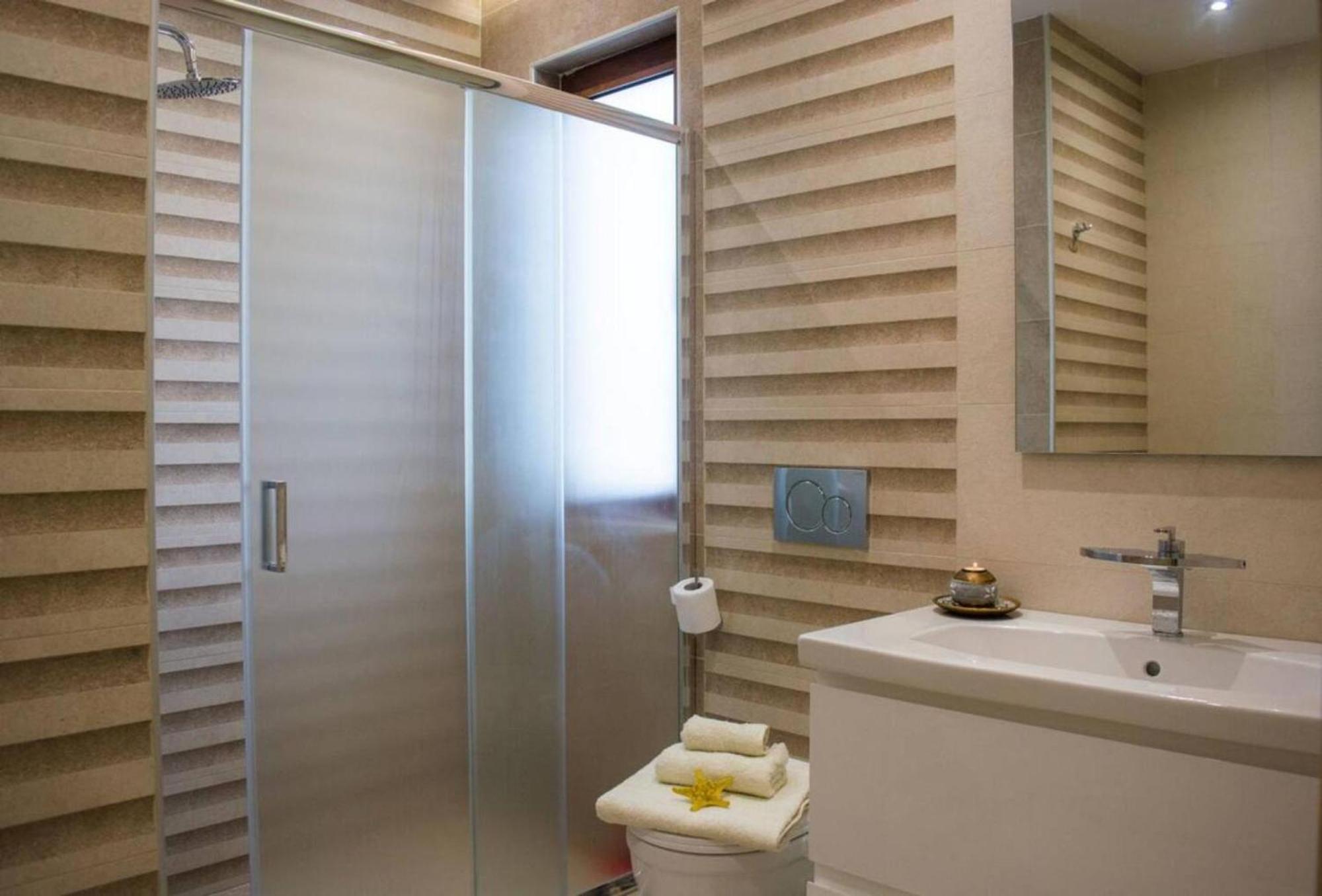 Depie Luxury Apartment In Pastida Bagian luar foto