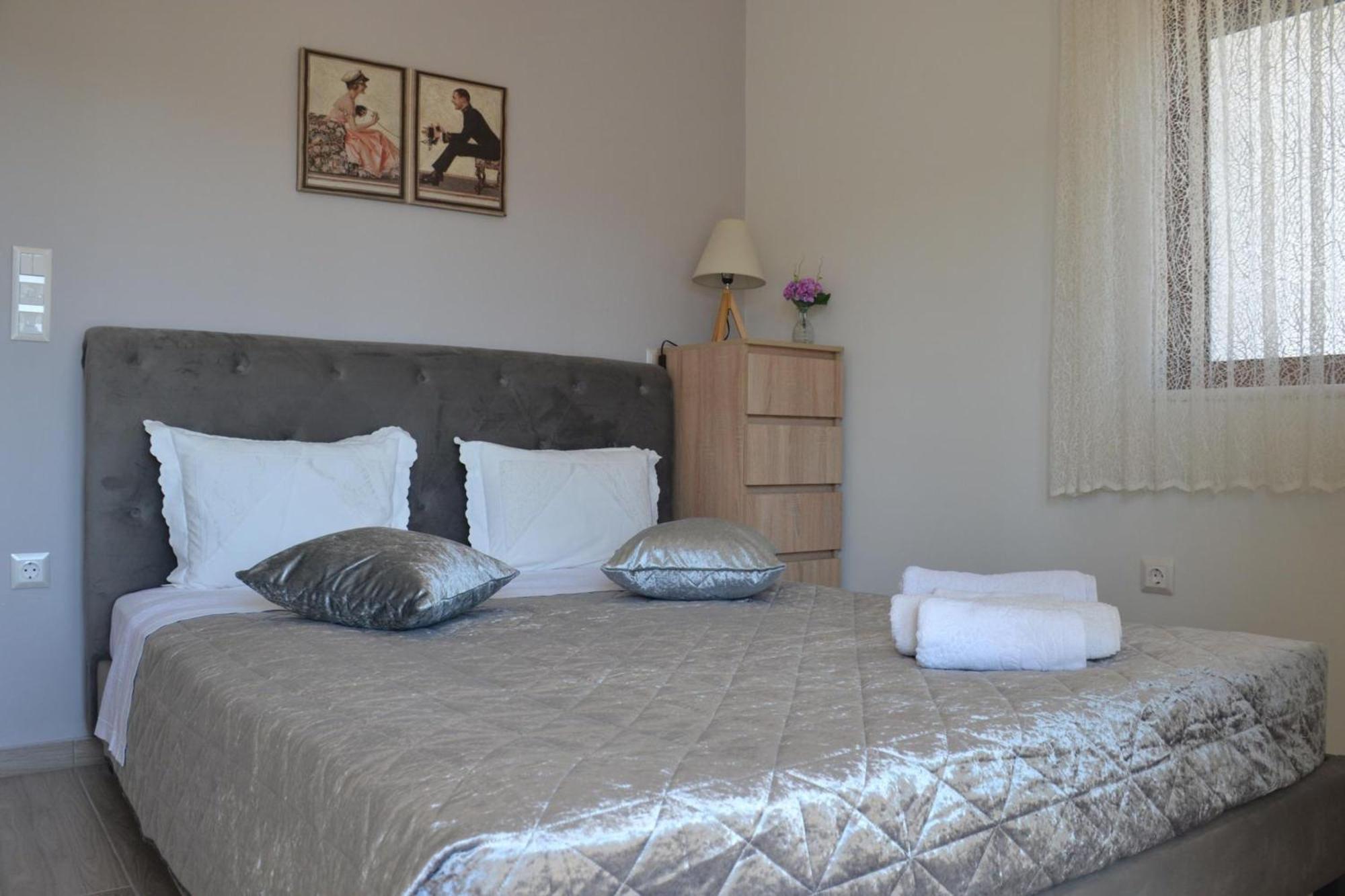 Depie Luxury Apartment In Pastida Bagian luar foto